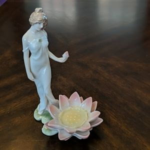 Porcelain statue-Unicorn Studio